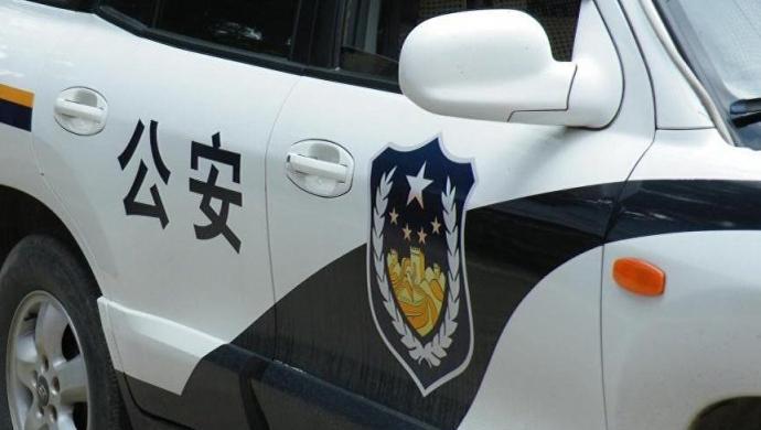 警2.jpg